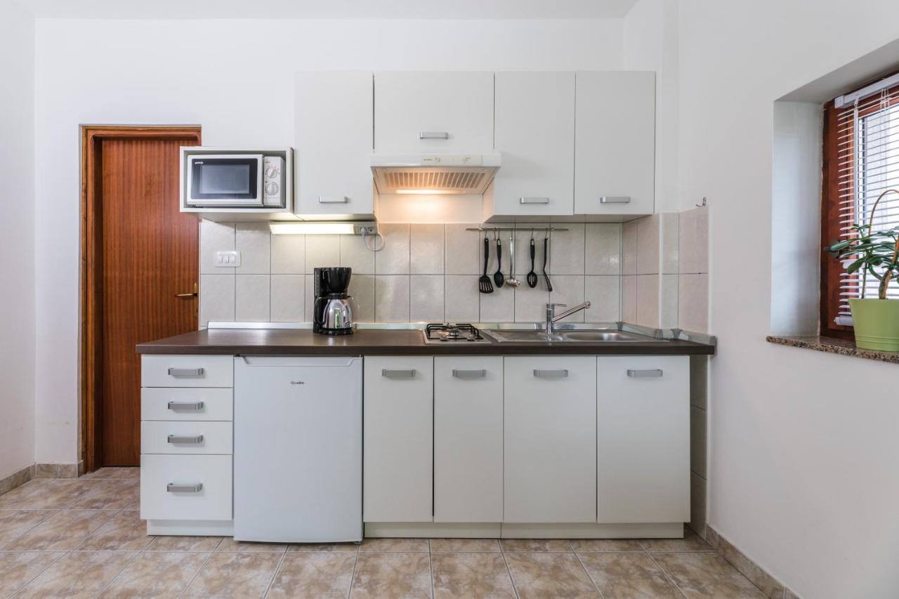 Apartments Mikanovic Crikvenica Exteriér fotografie
