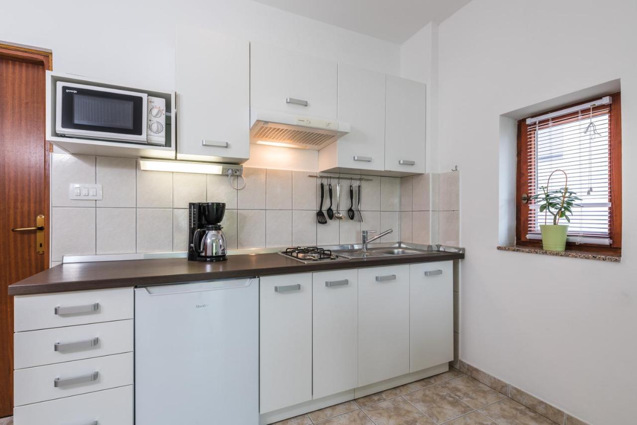 Apartments Mikanovic Crikvenica Exteriér fotografie