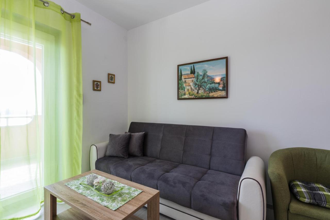 Apartments Mikanovic Crikvenica Exteriér fotografie